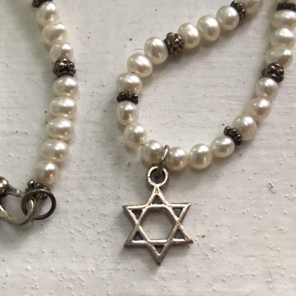 Star of David pearl necklace with heart clasp - Picture 2 of 4